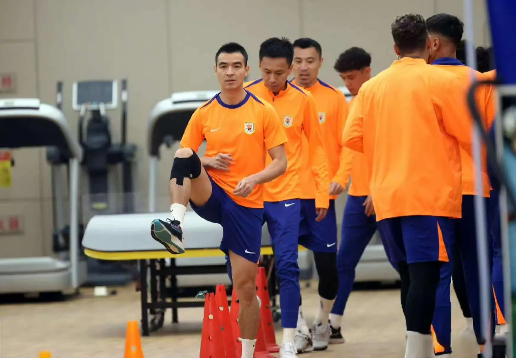 img, 主力首发的 img, 主力首发的